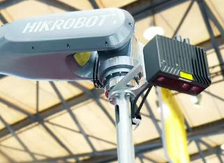 掌中悍將：海康機器人全新小體積結(jié)構(gòu)光立體相機，專為嚴苛場景而生