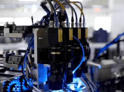 「實(shí)例」說(shuō)話｜從人工到智能：康耐視VisionPro 助力打造高產(chǎn)能、高精度醫(yī)療裝配產(chǎn)線